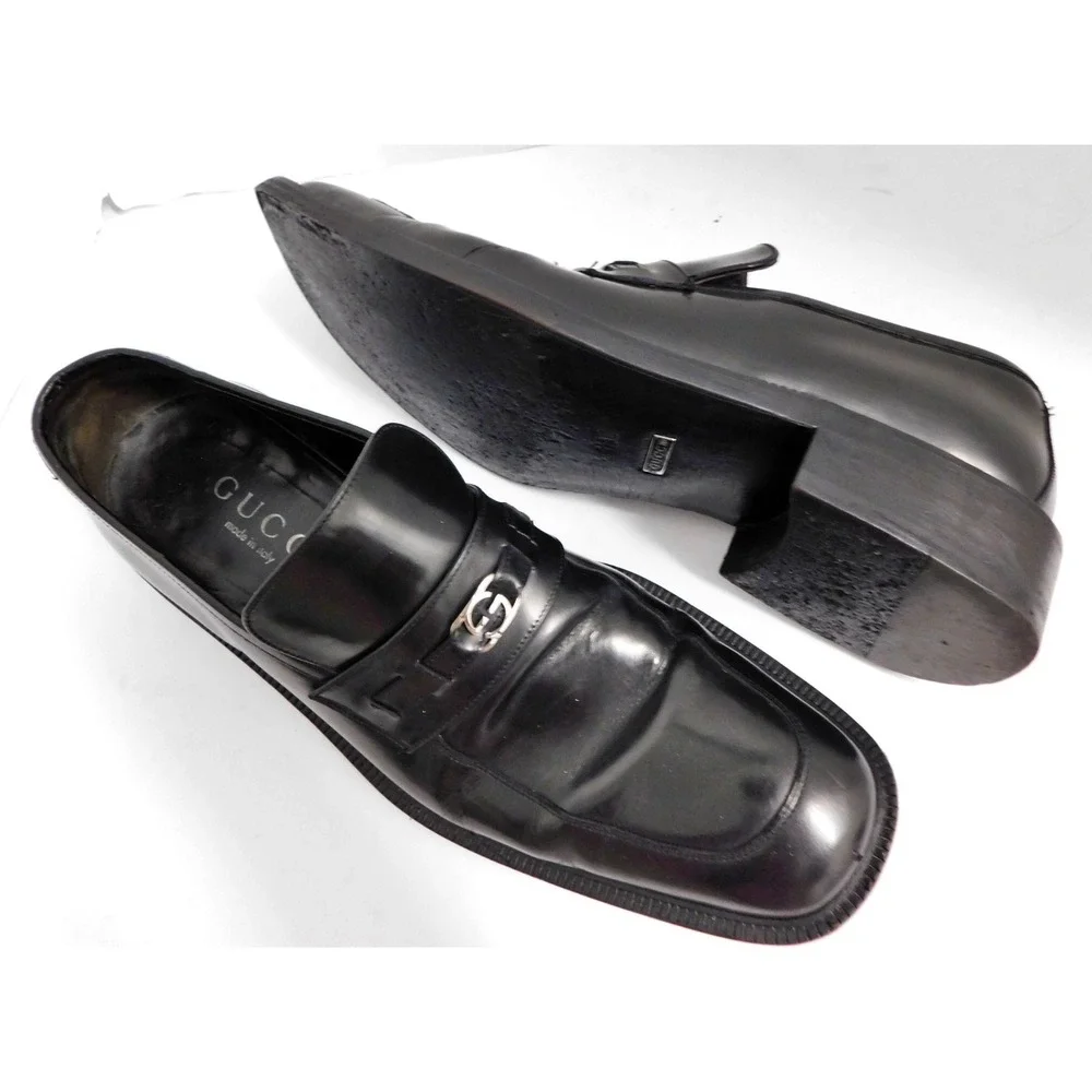 Gucci loafer interlocking